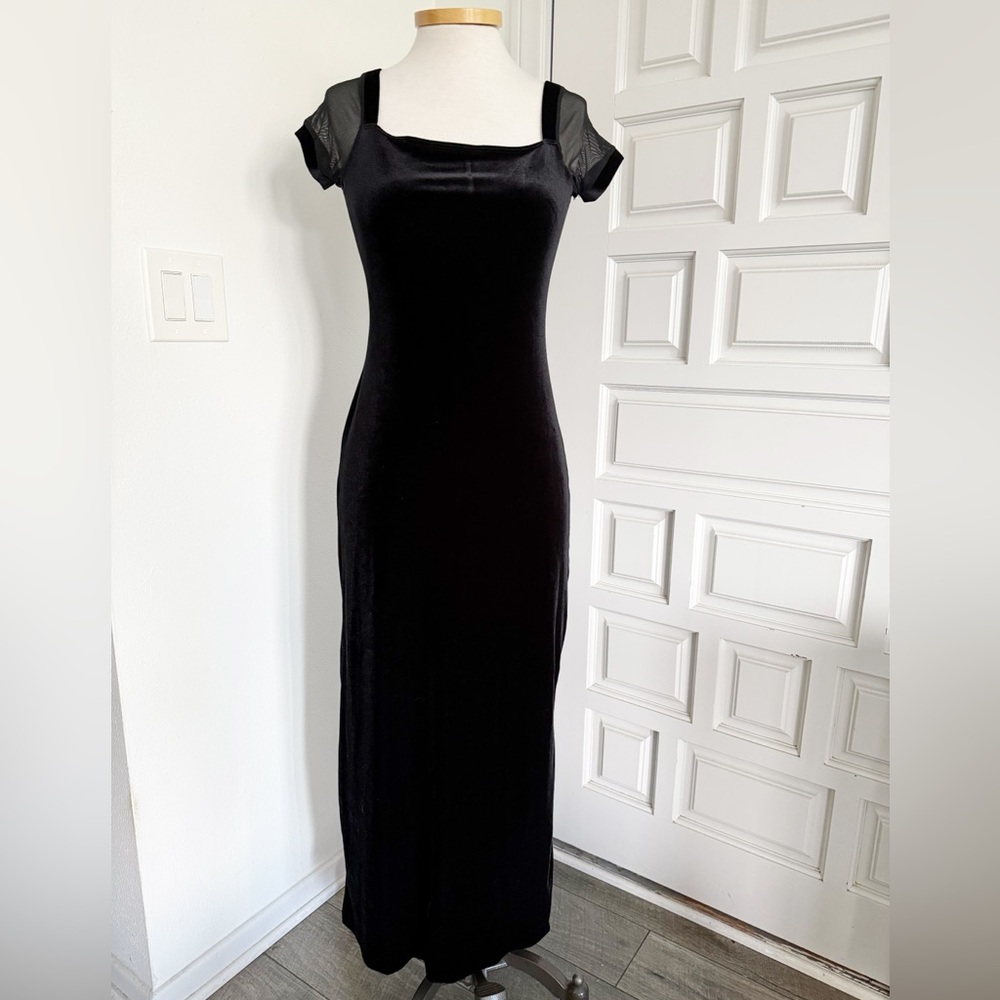 Necessary Objects Vintage Black Velvet Dress Elegant Long Evening Gown Sz Small